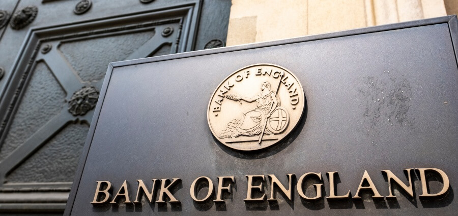 Bank of England Pauses Rate Cuts, Emphasizes Gradual Approach to Monetary Easing