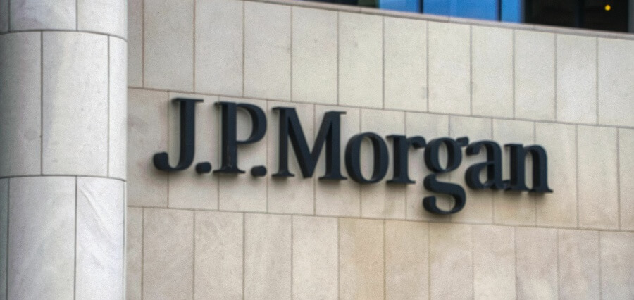 JPMorgan Chase Posts Record Profits Surpassing Expectations in Q4 2025